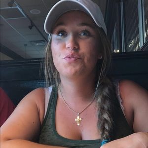 Meet your Posher, Presley